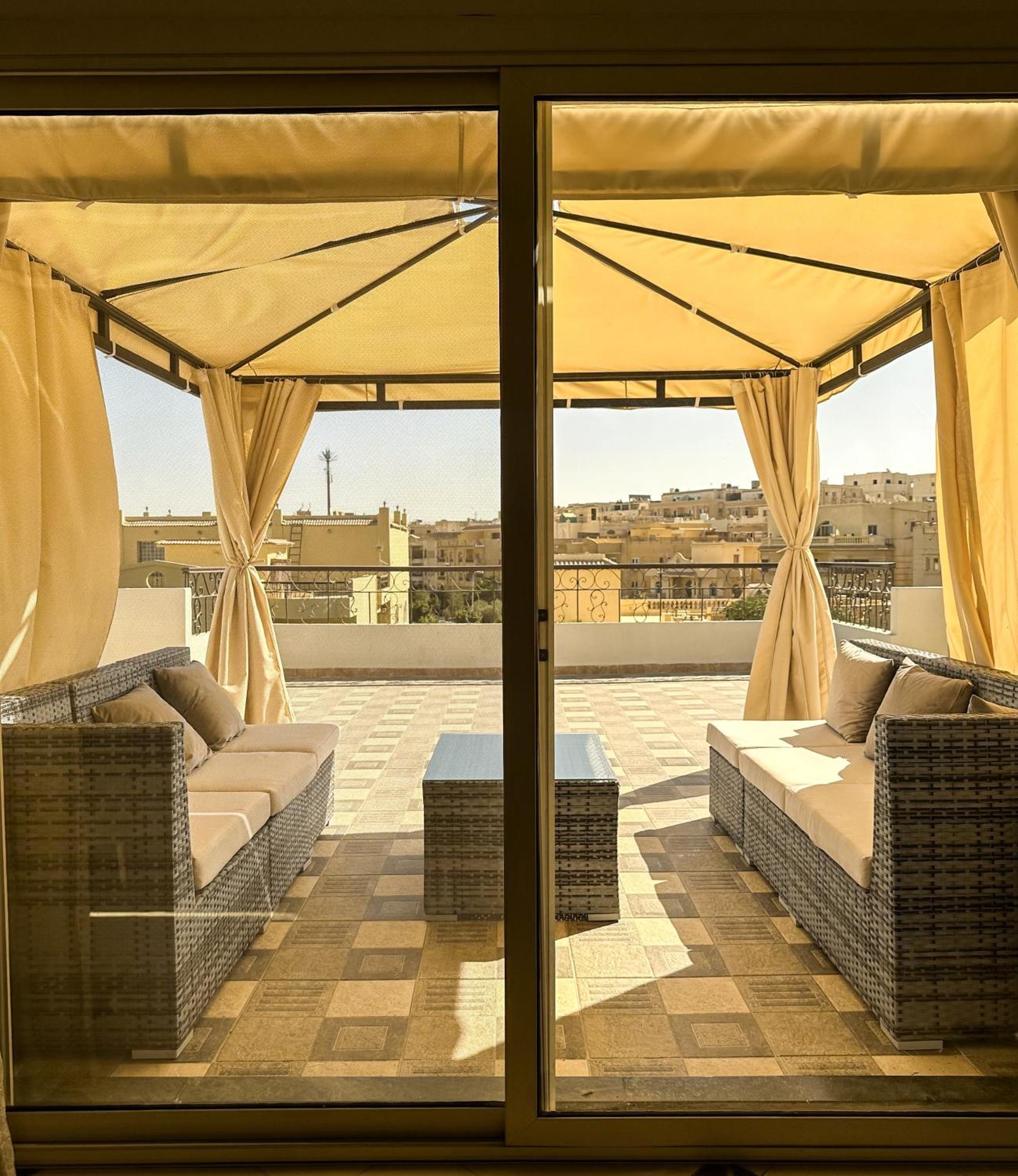 2Bd Apartment In A Rooftop With A Private Terrace Cairo Exterior foto