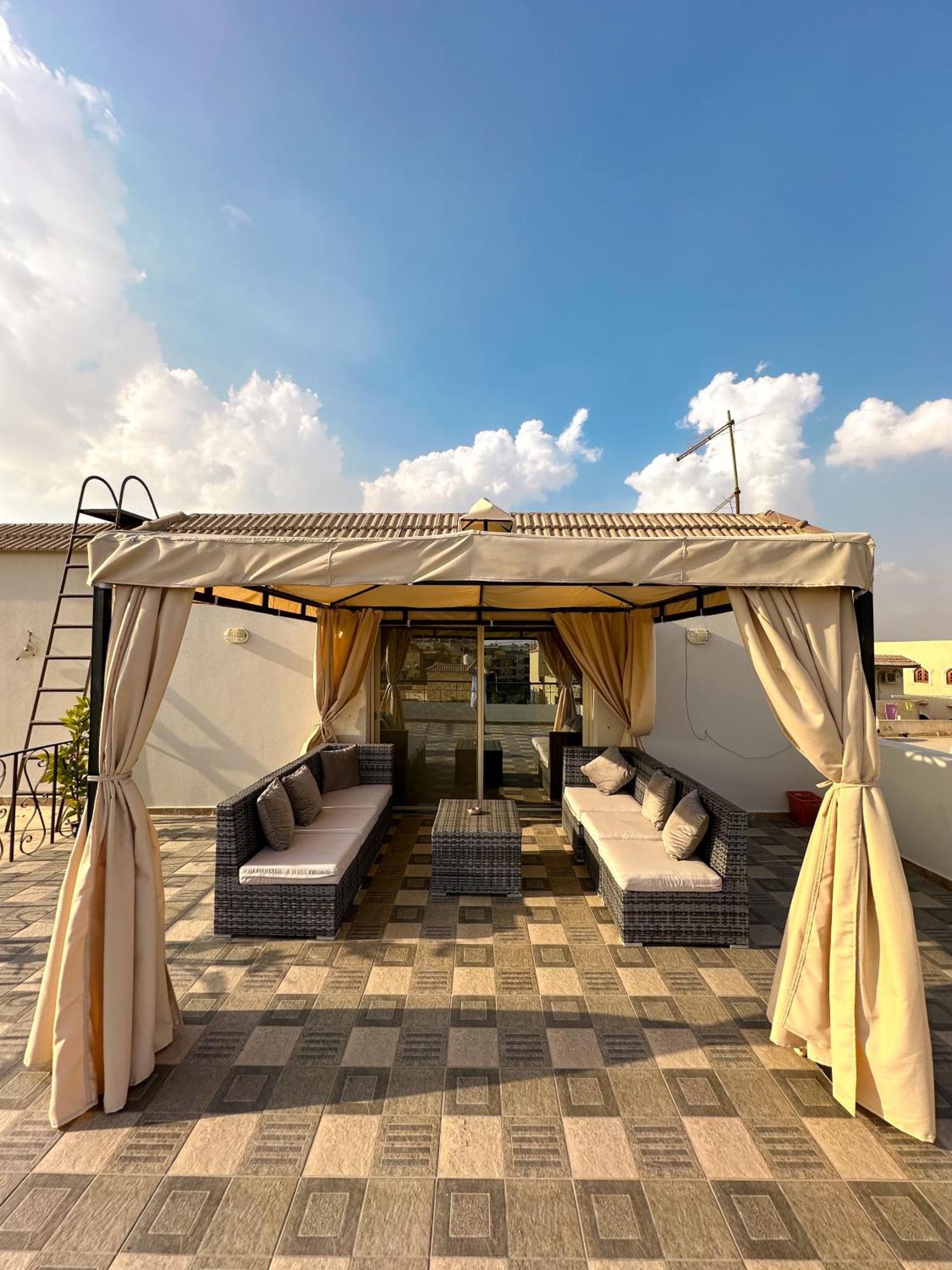 2Bd Apartment In A Rooftop With A Private Terrace Cairo Exterior foto